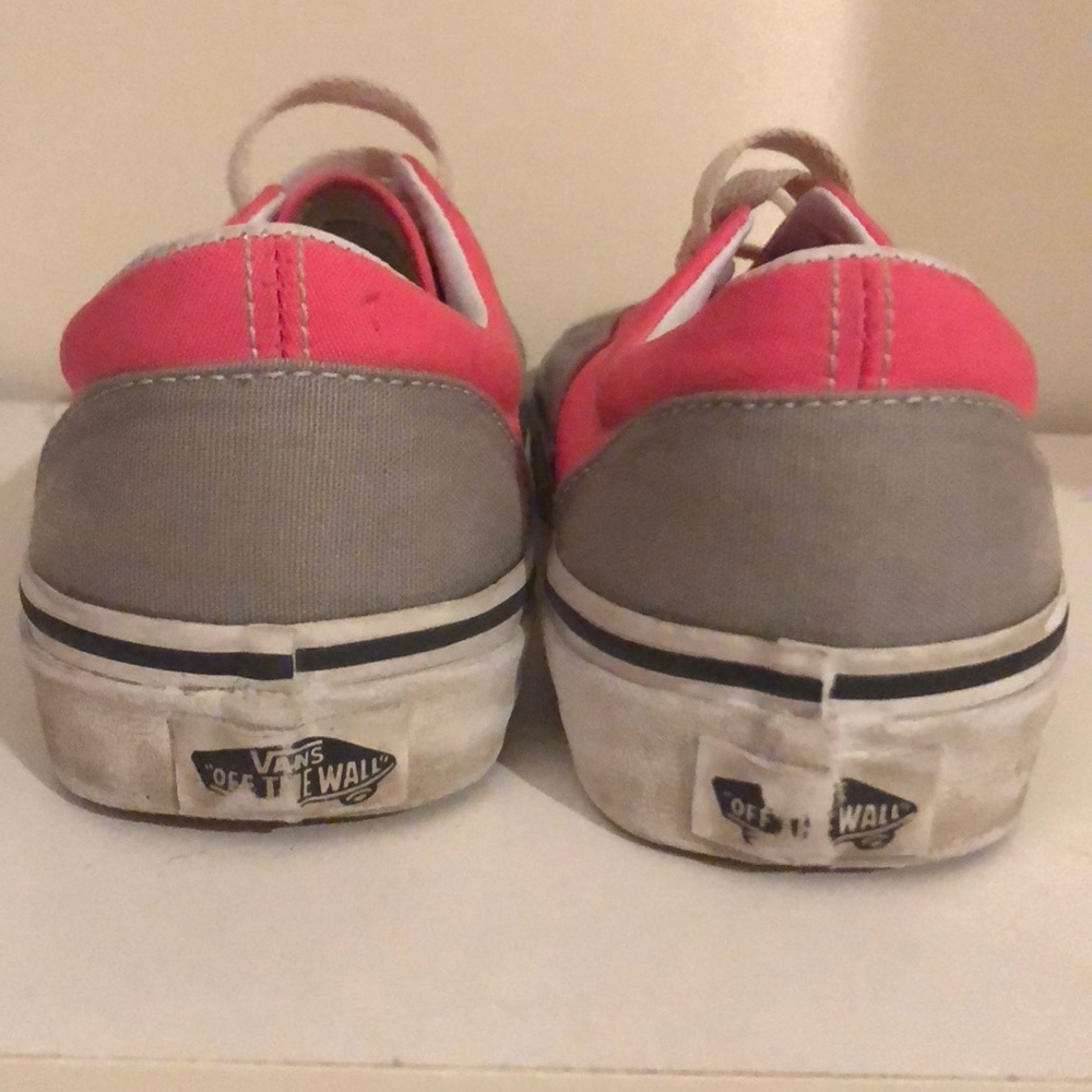 vans